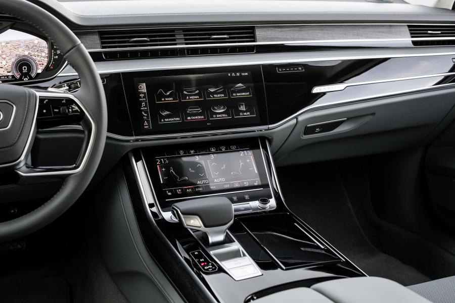 Детали интерьера Audi A8 L 50 TDI Quattro (D5) 2017 года  (WW) (фото 31 из 31)
